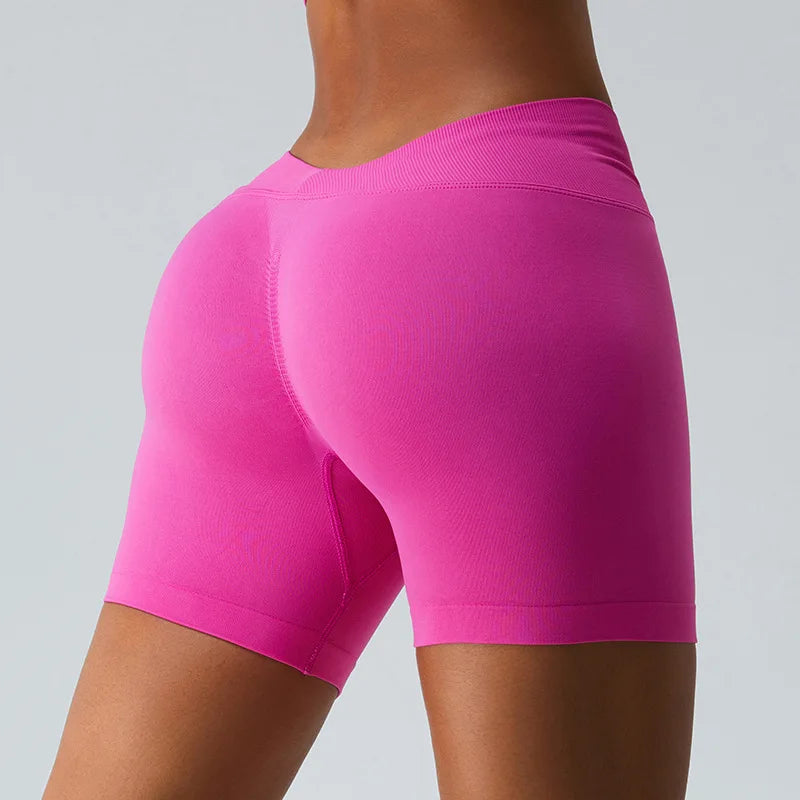 New Knit Seamless V Back Yoga Shorts - ZUNILO