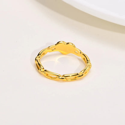 Polerowany pierścionek w kształcie serca
