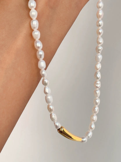 Naszyjnik z mosiężnej naturalnej perły słodkowodnej w kształcie tuby
